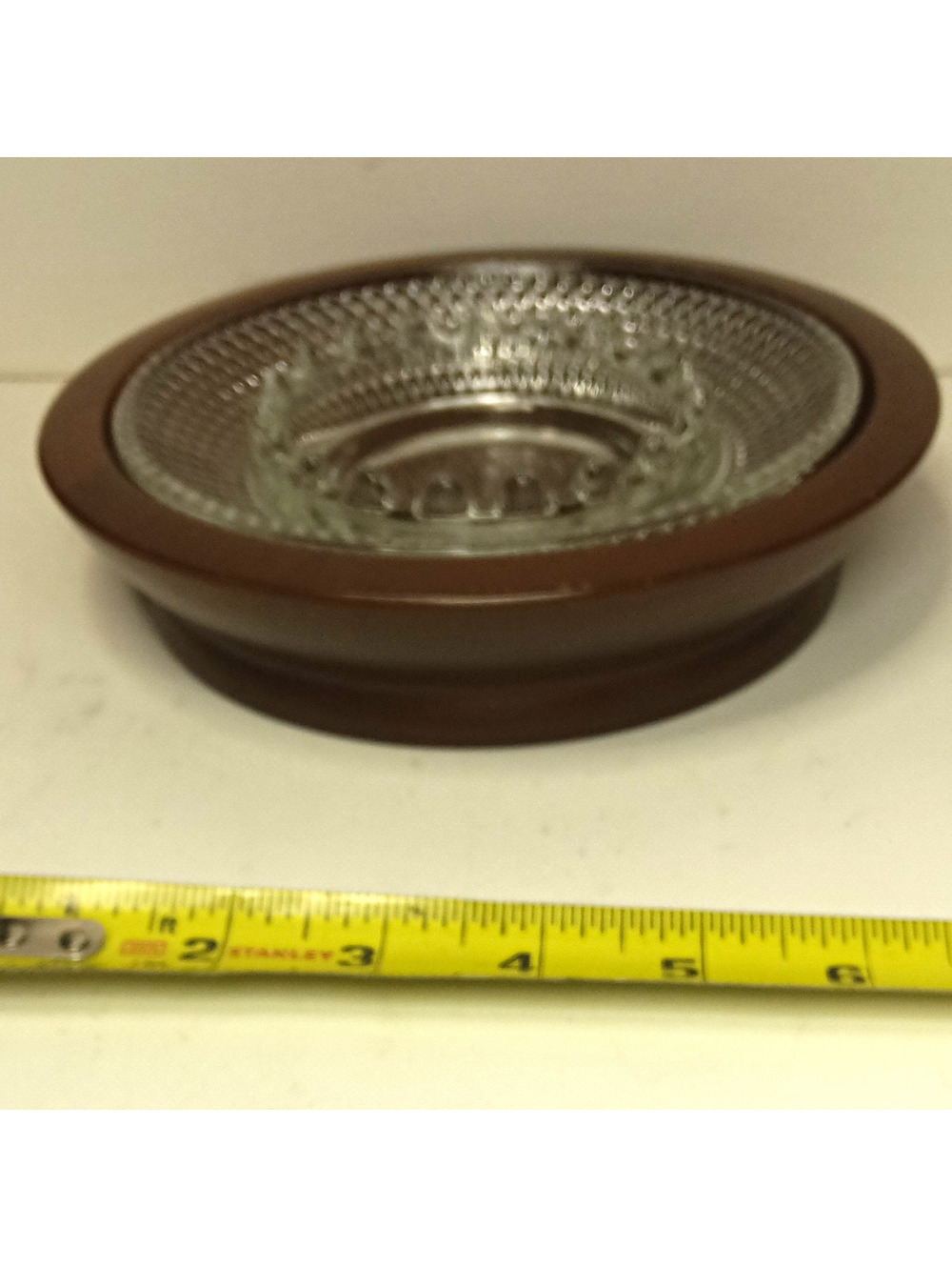 Retro 1960s Solid Wood Round Ashtray Removable Textured Glass Liner